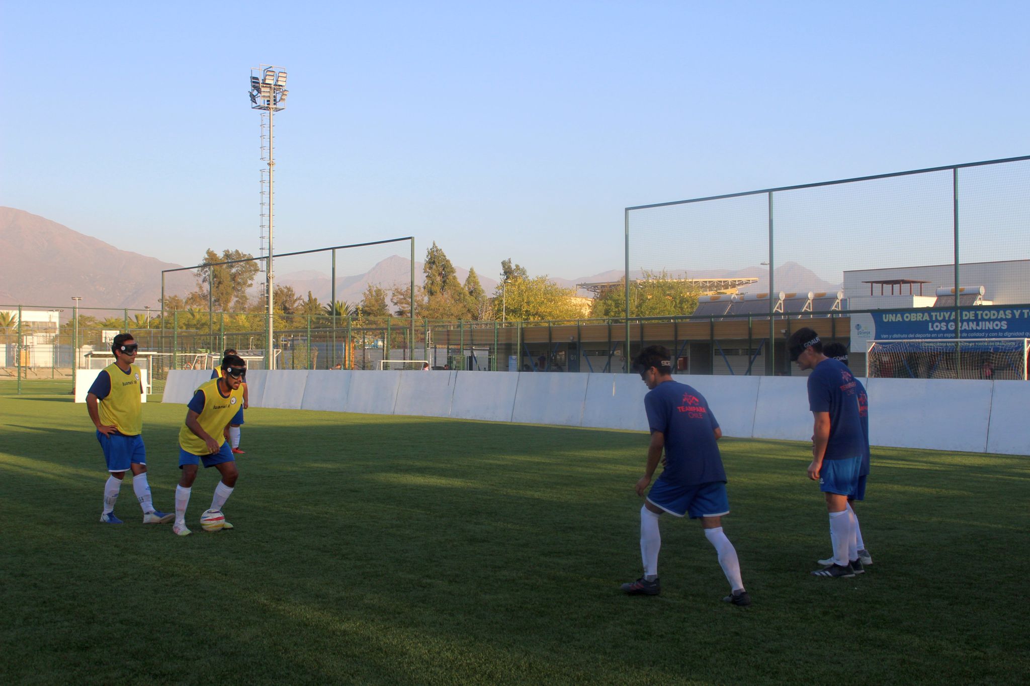 imagen: partido de entrenamiento selección chilena de futbol para ciegos